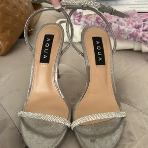 Aqua Silver & Rhinestone Heel size 6